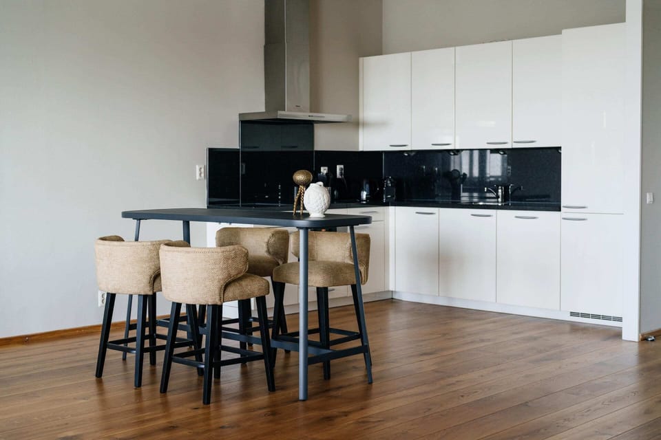 Apartment | Dining