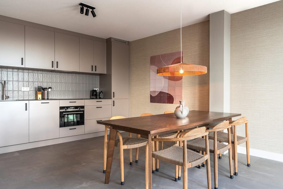 Apartment | Dining