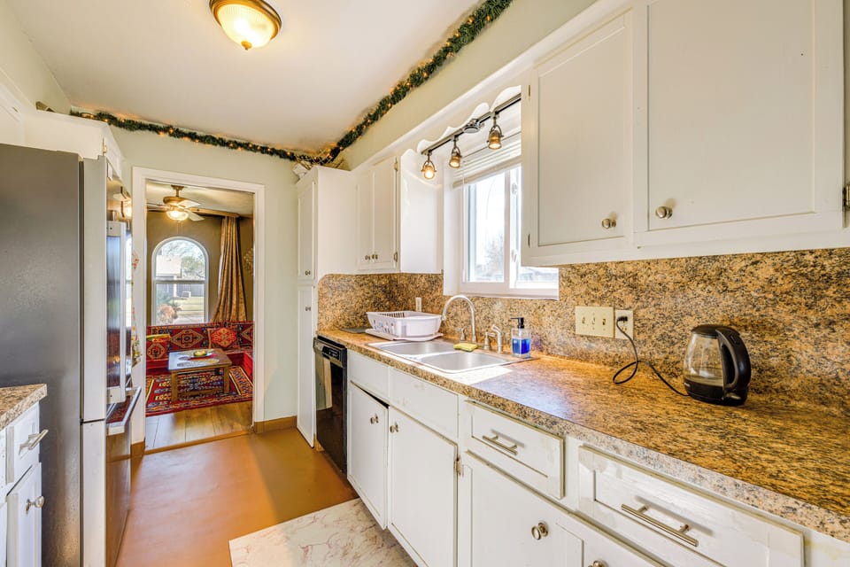 Kitchen | Cooking Basics | Dishwasher | 1st Floor
