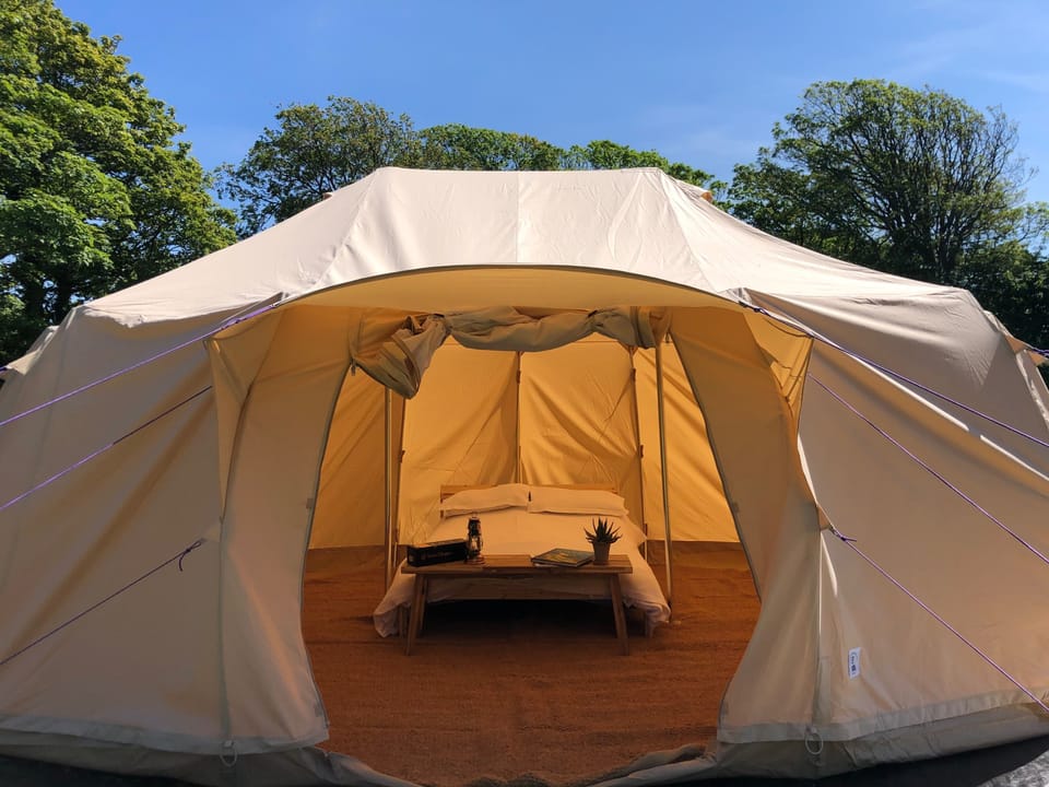Cabin | Exterior