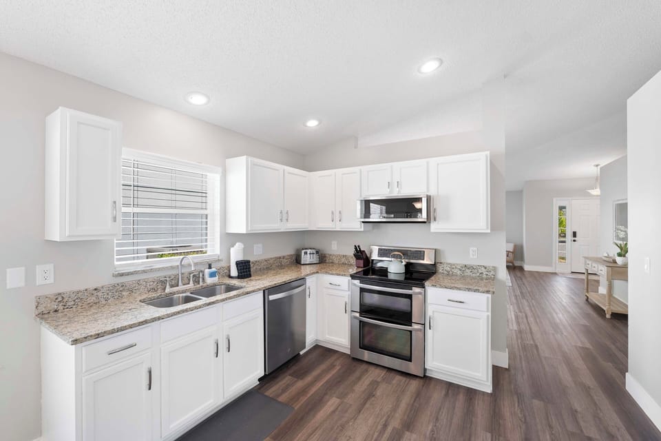 Kitchen | Keurig | Toaster