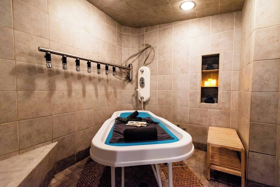 Day Spa Treatment Room