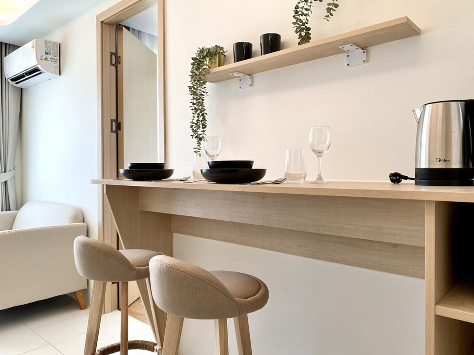 Condo | 1 bedroom, in-room safe, soundproofing, iron/ironing board