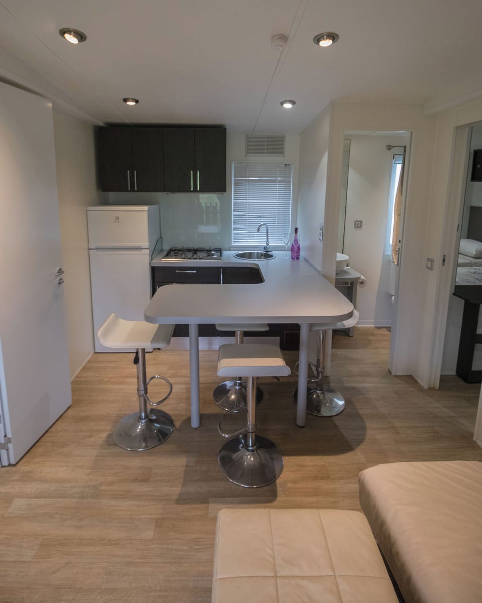 Family Mobile Home | Private kitchen | Coffee/tea maker