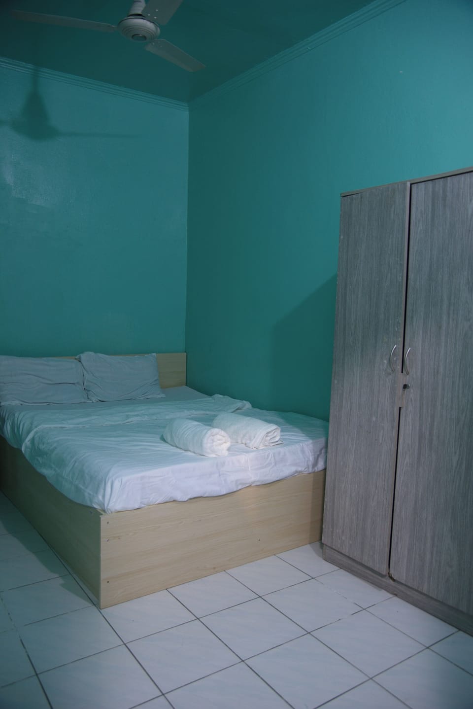 Deluxe Double Room | Desk, iron/ironing board, free WiFi, bed sheets