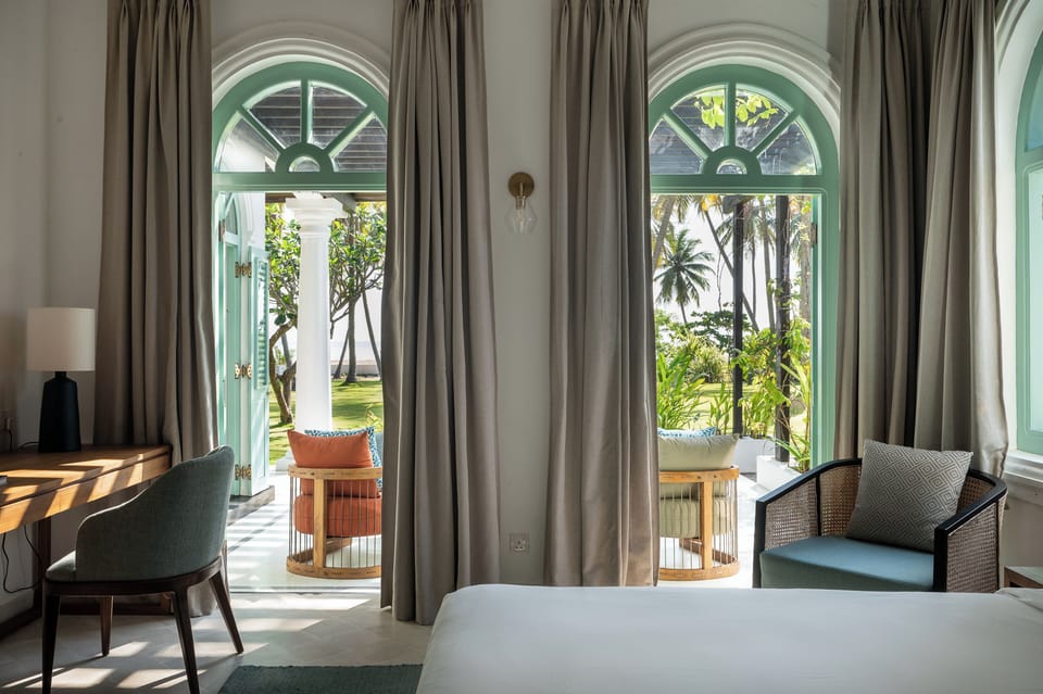 Egyptian cotton sheets, premium bedding, pillowtop beds, in-room safe