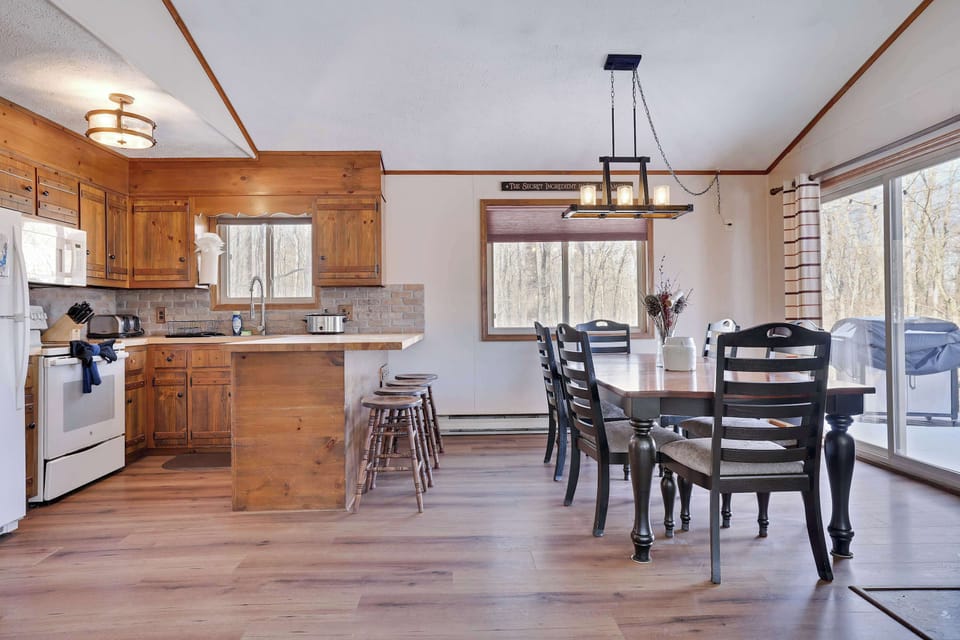 Enjoy the convenience of dining next to the kitchen—easy serving, effortless cleanup, and plenty of space!