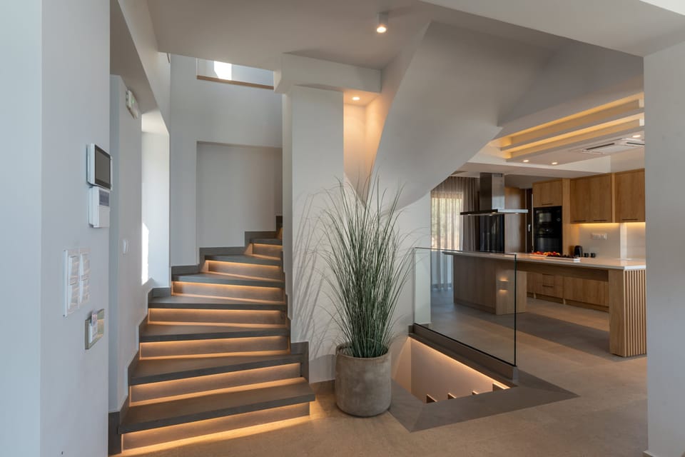 House | 12 bedrooms, soundproofing
