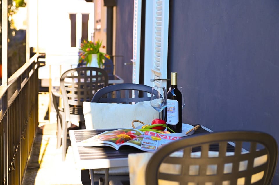 Apartment, 2 Bedrooms, Smoking, Balcony | Outdoor dining