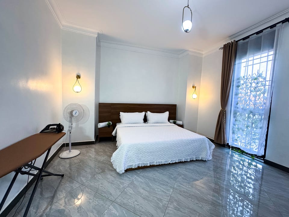Comfort Apartment, Hill View | 1 bedroom, desk, laptop workspace, WiFi (free)