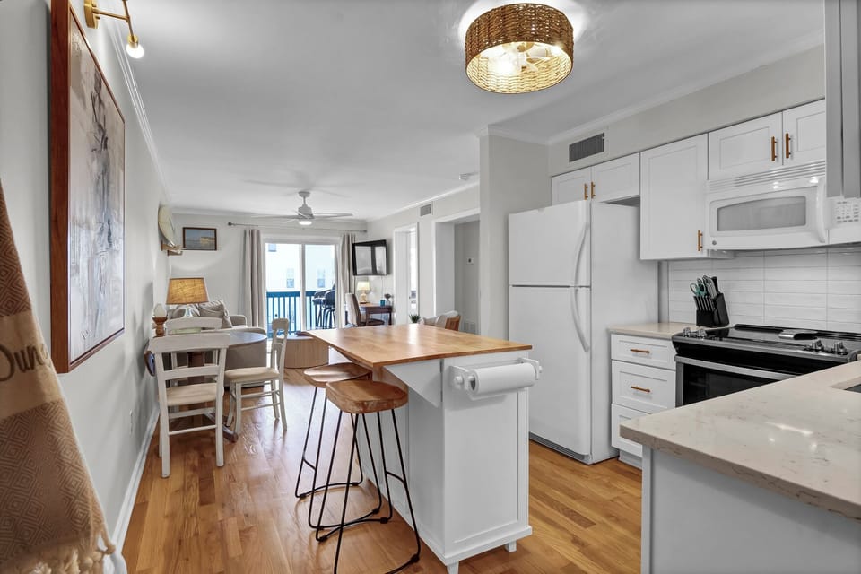Full Kitchen