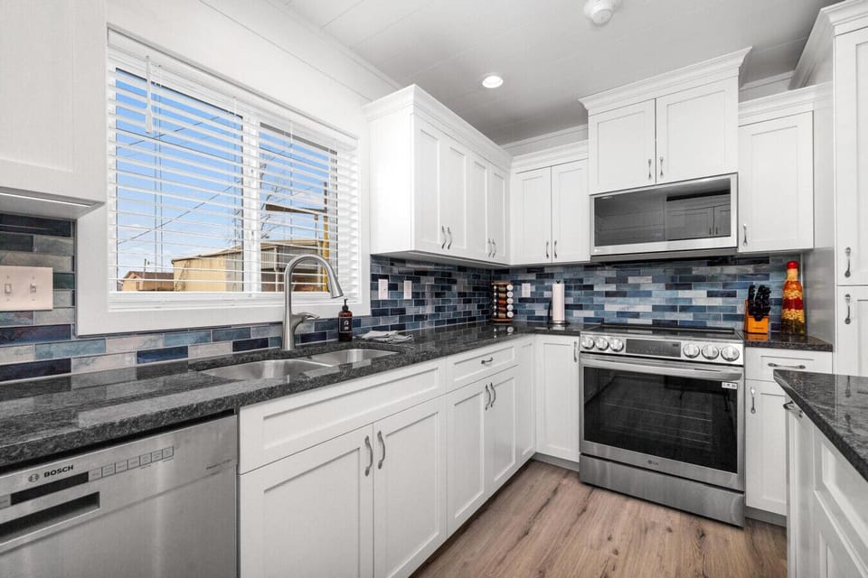 Fully equipped kitchen to prepare your favorite meals