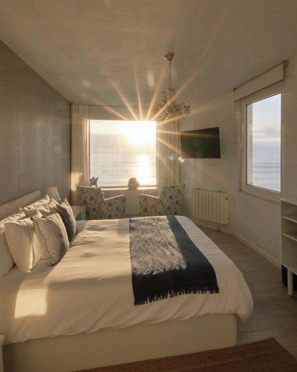 Deluxe Room | In-room safe, free WiFi