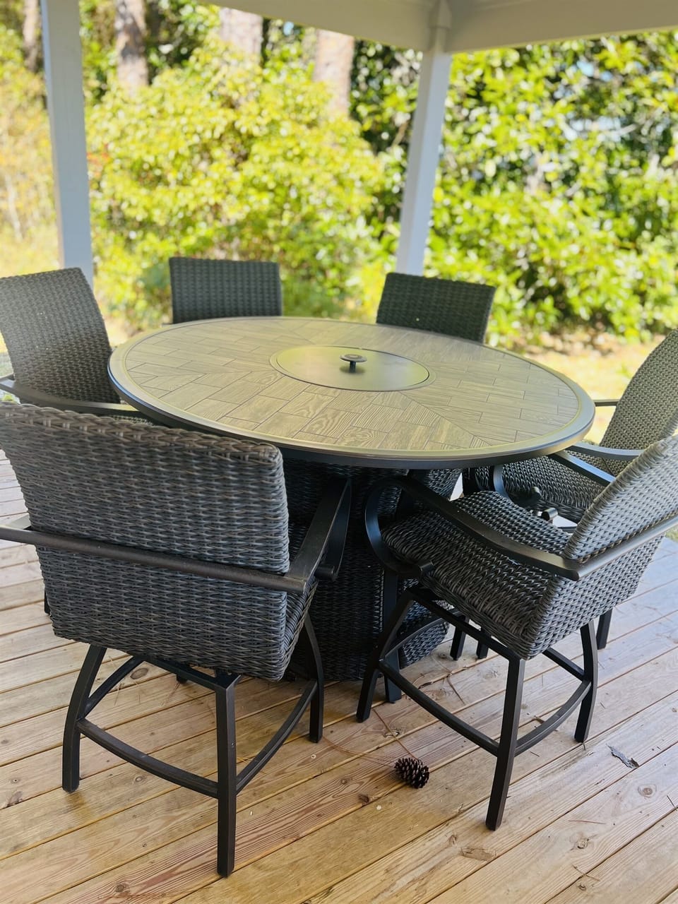 Porch seating area