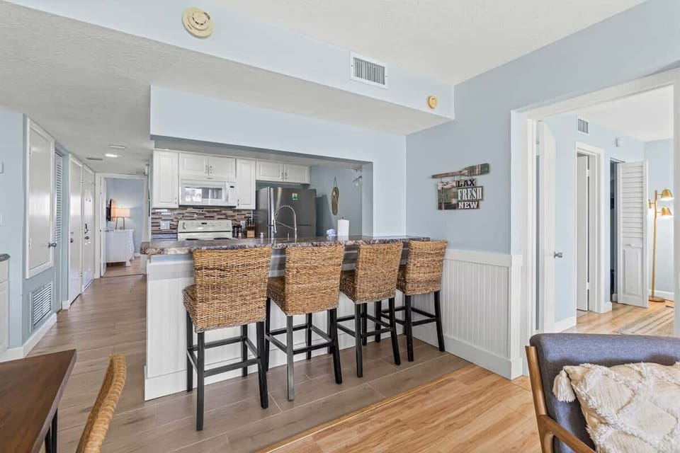 Breakfast Bar