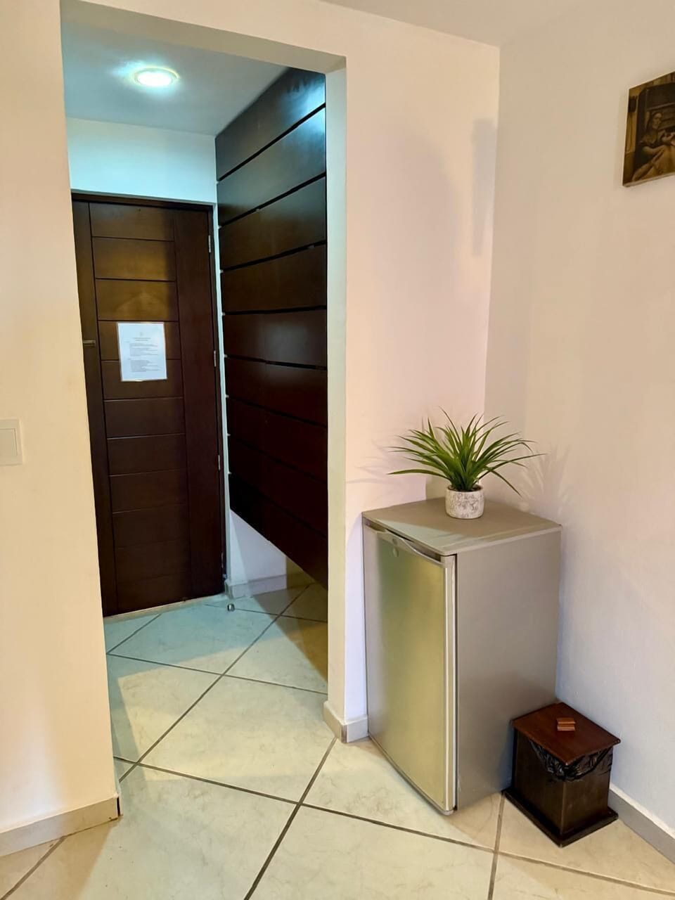 Deluxe Suite, 1 King Bed, Balcony, City View | 1 bedroom, minibar, WiFi (free)
