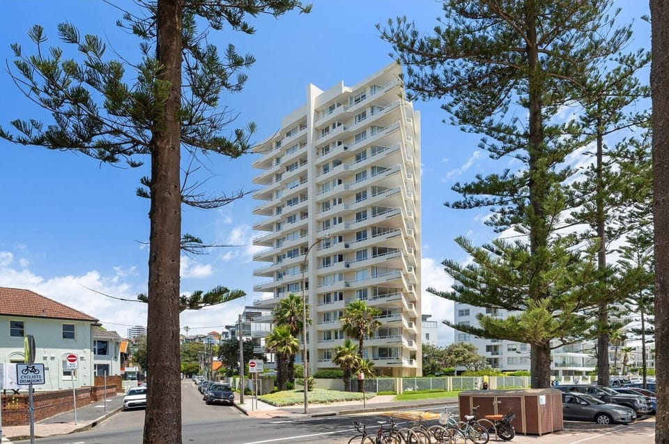 Building on beachfront