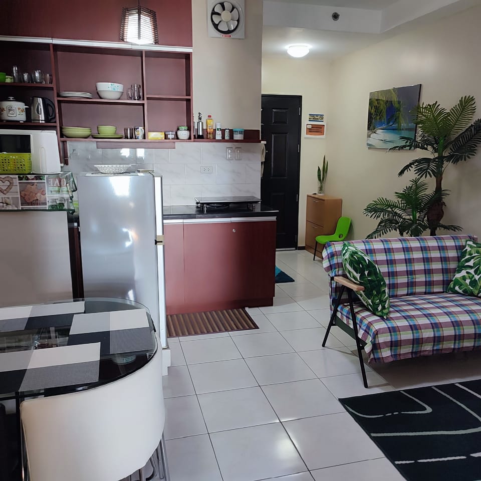 Dining area, living area and kitchenette