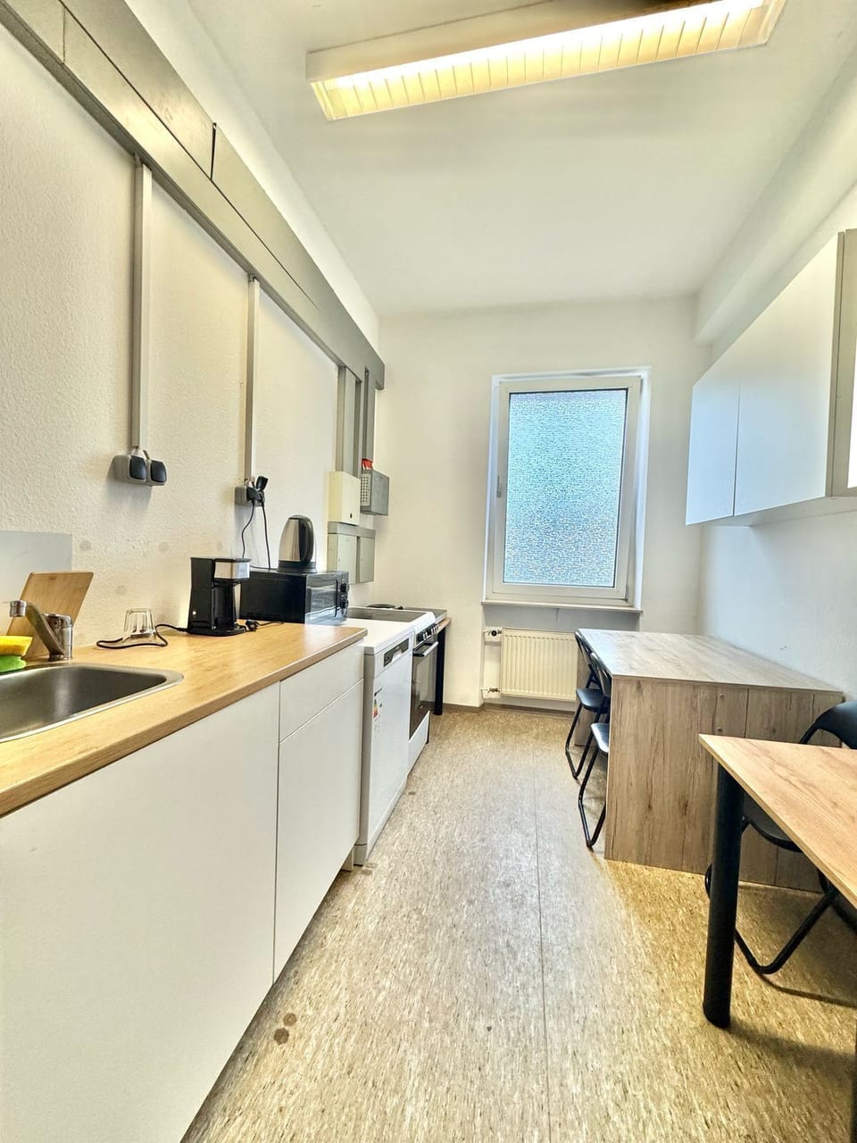 Fridge, stovetop, cookware/dishes/utensils