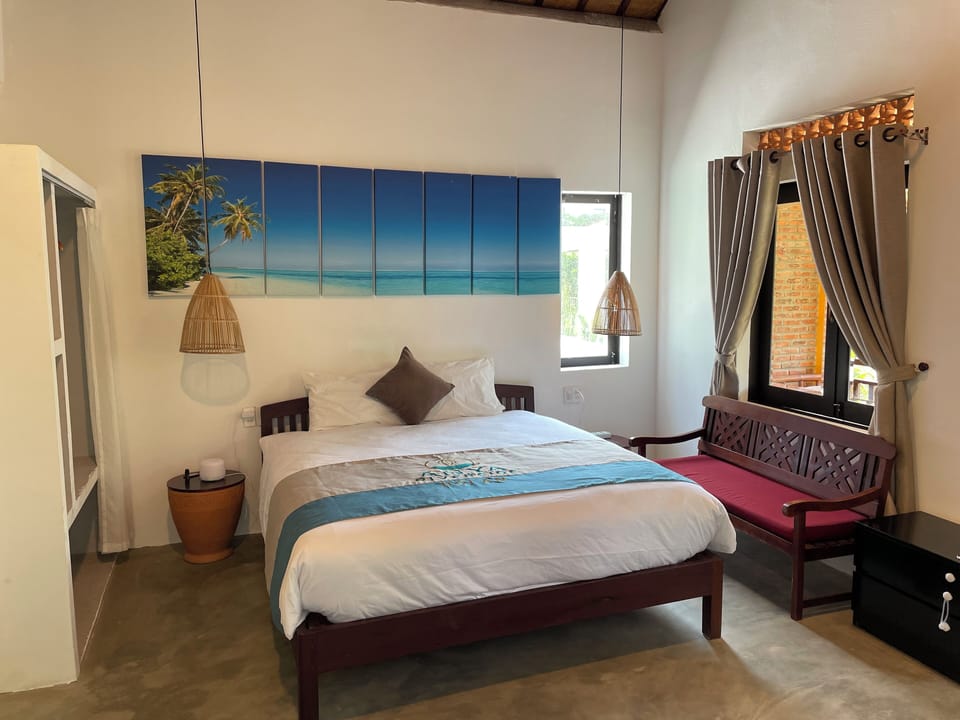 Deluxe Villa, Kitchen, Garden View | 3 bedrooms, WiFi (free)