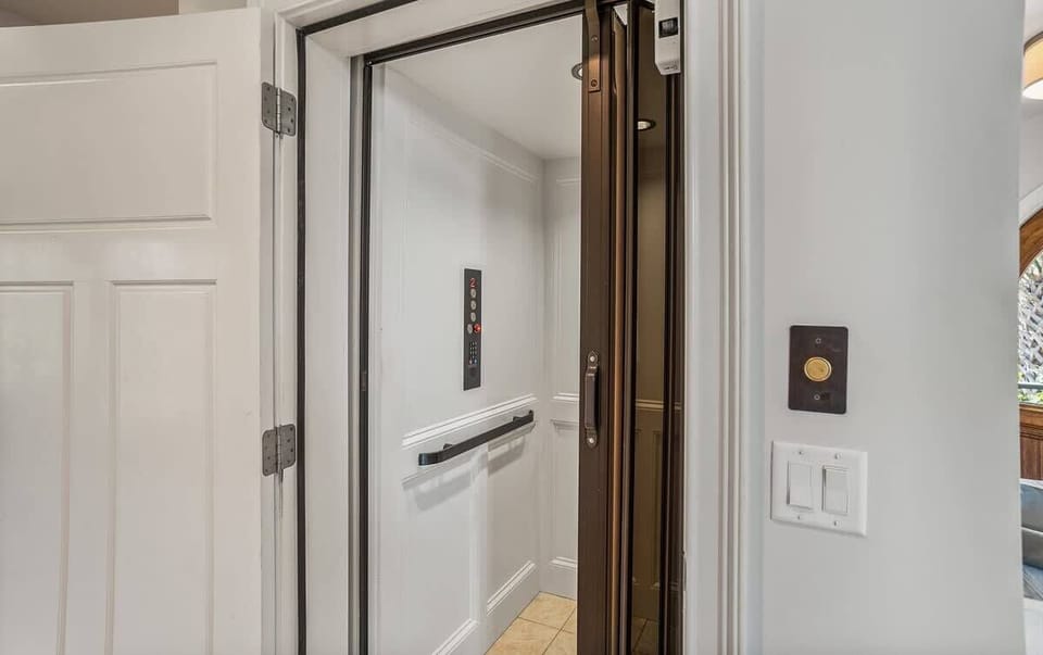 Elevator for Guest Use