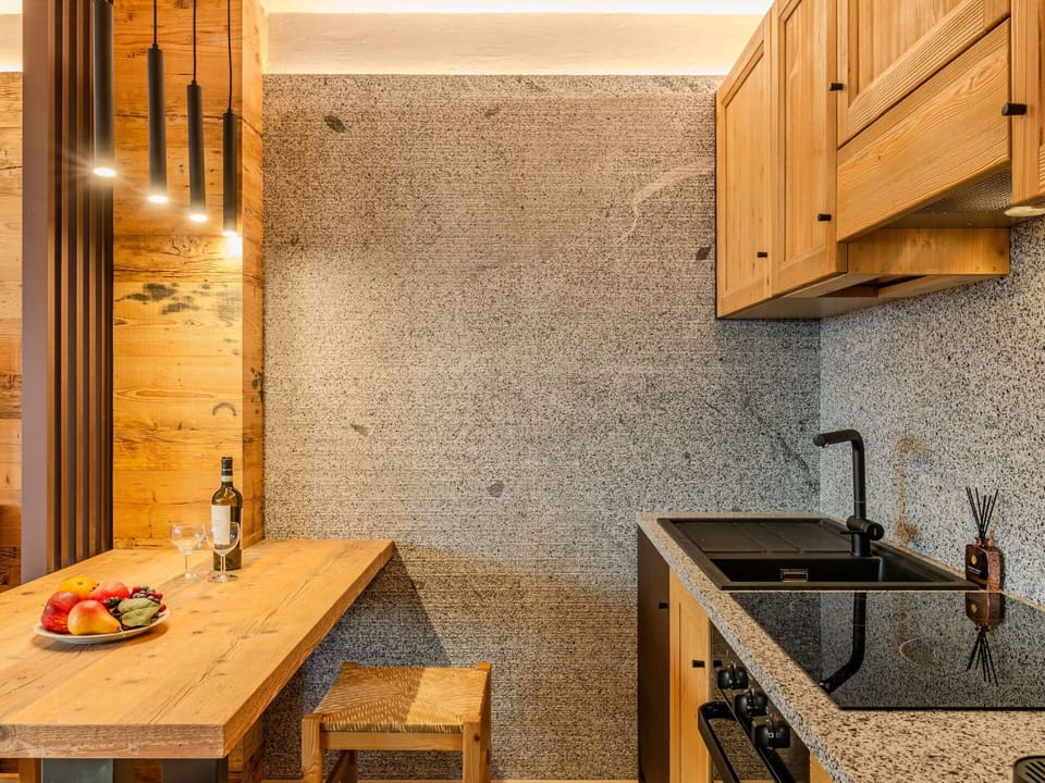 Countertop, Wood, Kitchen, Flooring, Interior Design, Floor, Ceiling, Cabinetry, Plumbing Fixture, Tap