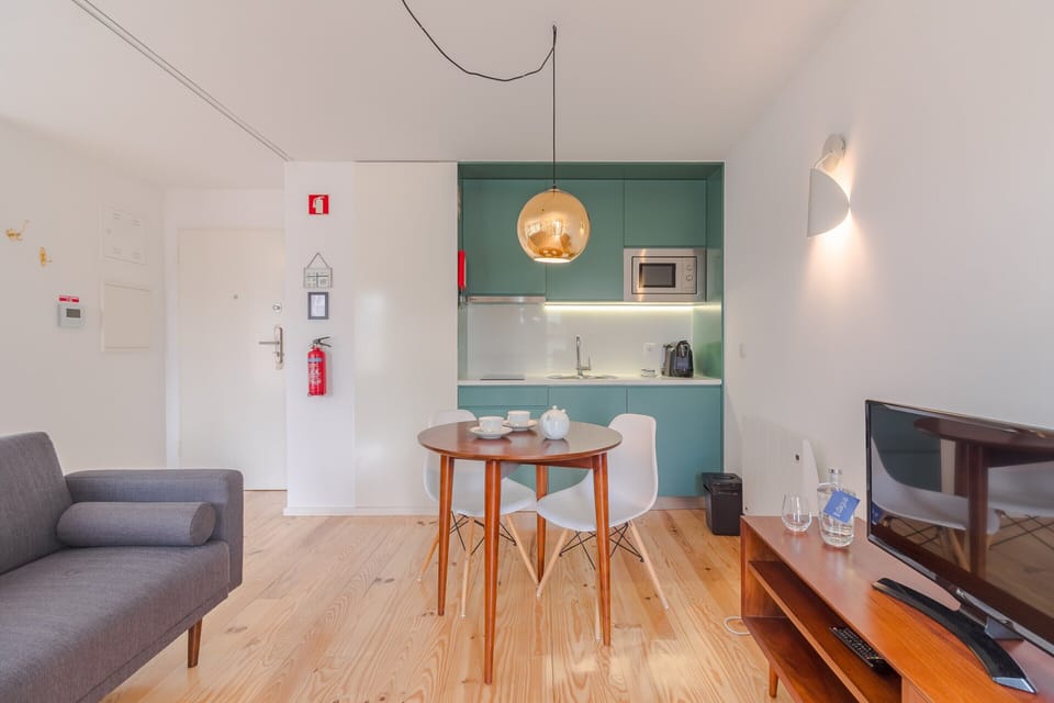 Apartment | Dining