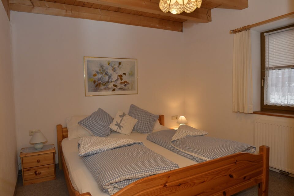Apartment | 1 bedroom, iron/ironing board