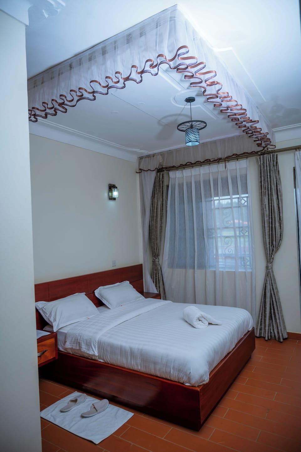 Standard Single Room, Balcony, Hill View | In-room safe, desk, blackout drapes, soundproofing