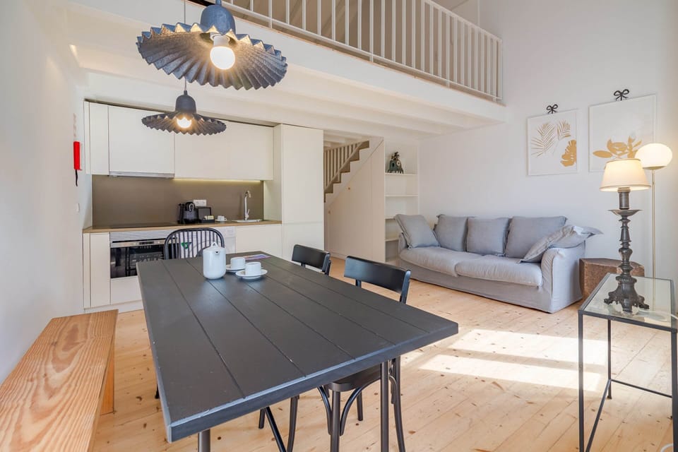 Apartment | Dining