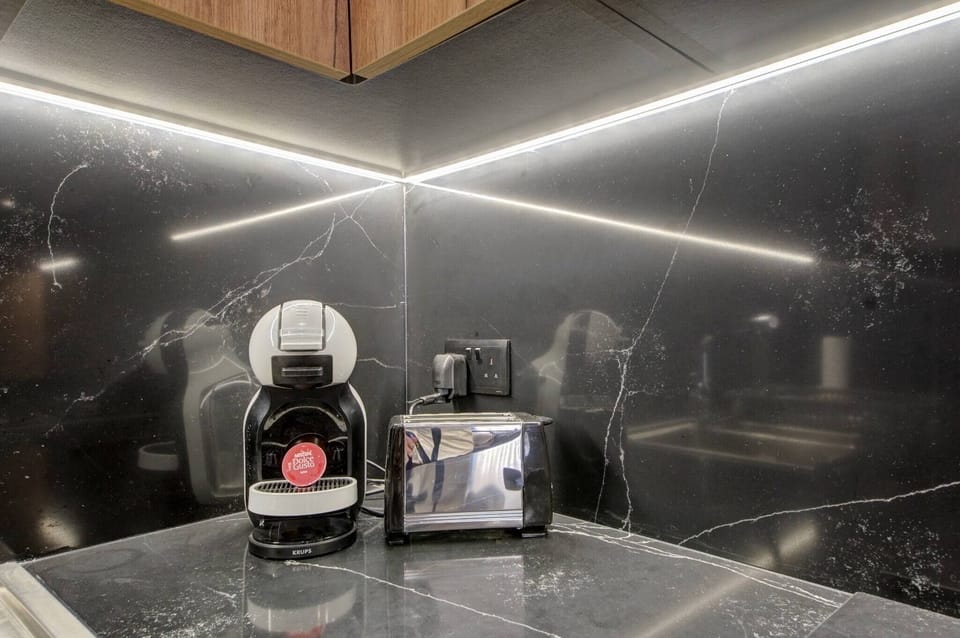 Apartment, 2 Bedrooms, Smoking | Coffee and/or coffee maker