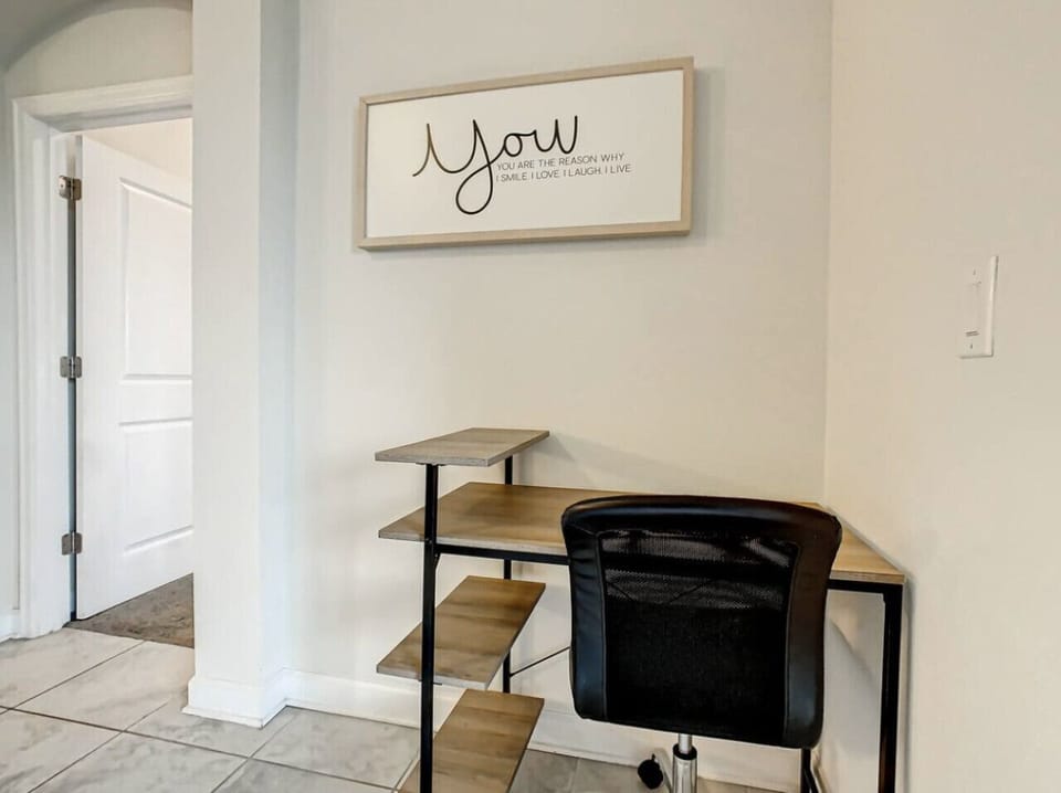 Work Station (Desk & Desk Chair)