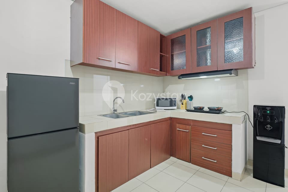 Apartment, 4 Bedrooms, City View | Private kitchen