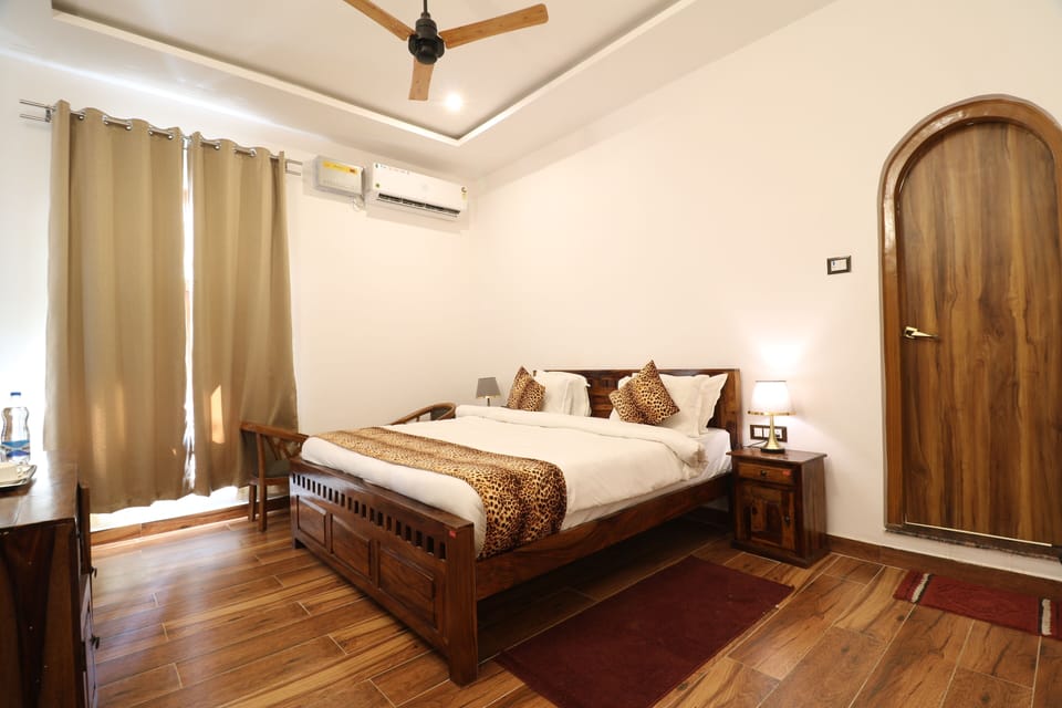 Comfort Double Room, Balcony, Garden View