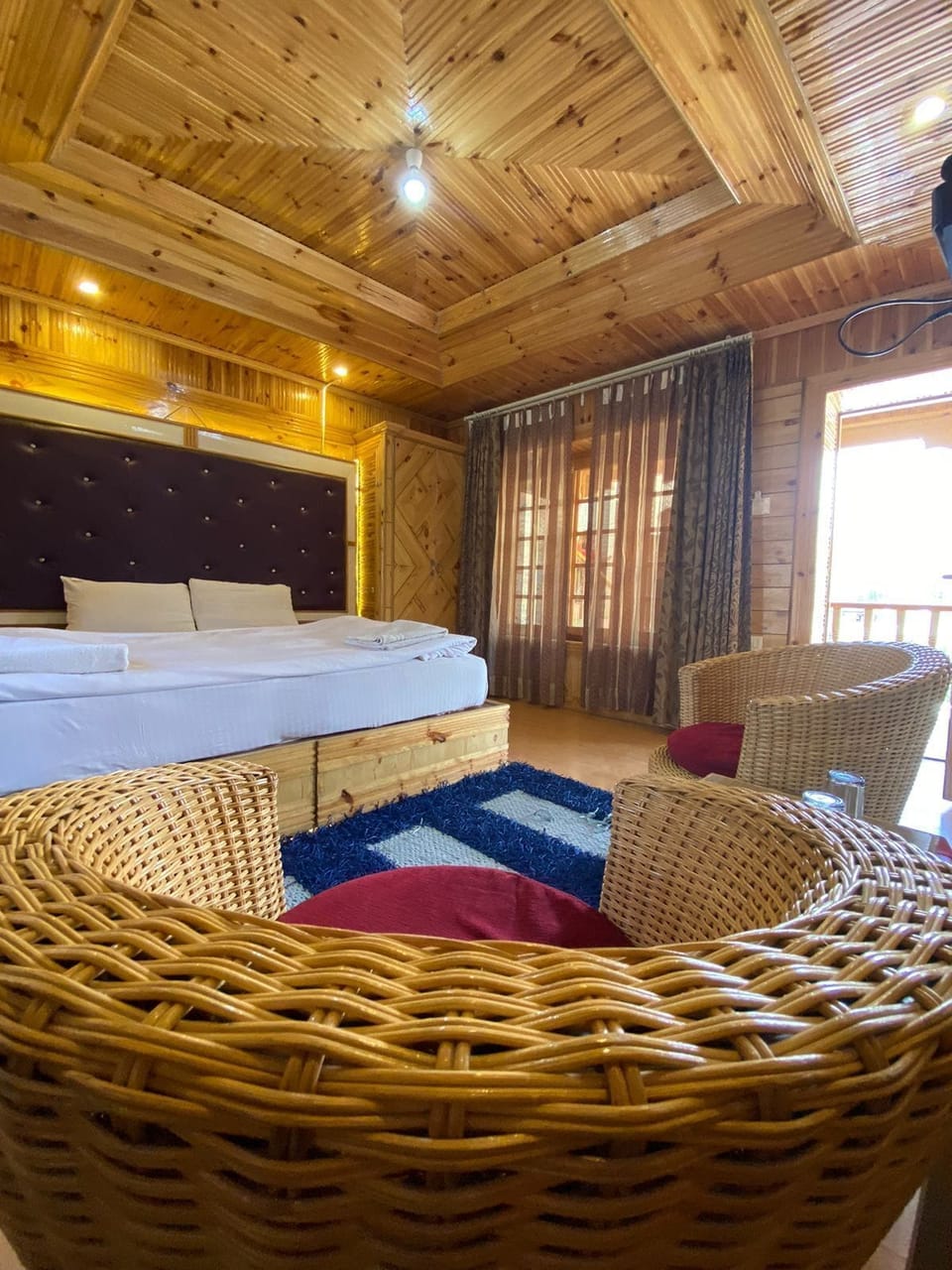 Super Deluxe Room with Mountain View | WiFi (free)