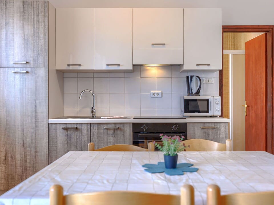 Flooring, Interior Design, Floor, Apartment, Balcony, Ceiling, Condominium, Chair, Shade, Porch
