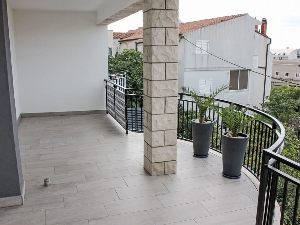 Flooring, Interior Design, Floor, Apartment, Balcony, Ceiling, Condominium, Chair, Shade, Porch
