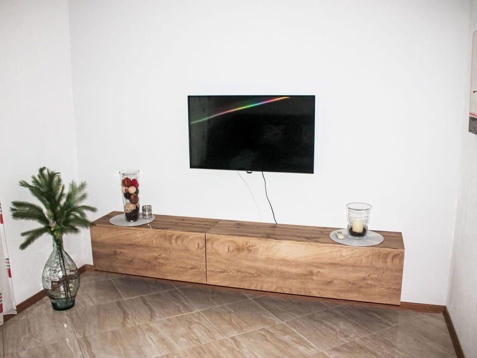 Flooring, Interior Design, Floor, Apartment, Balcony, Ceiling, Condominium, Chair, Shade, Porch