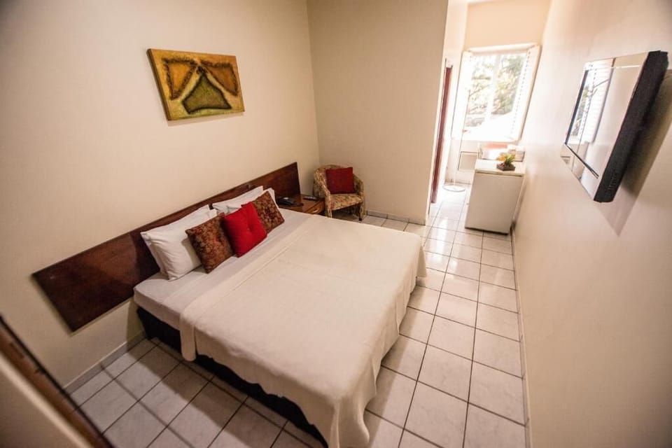 Economy Double Room | Iron/ironing board, free WiFi