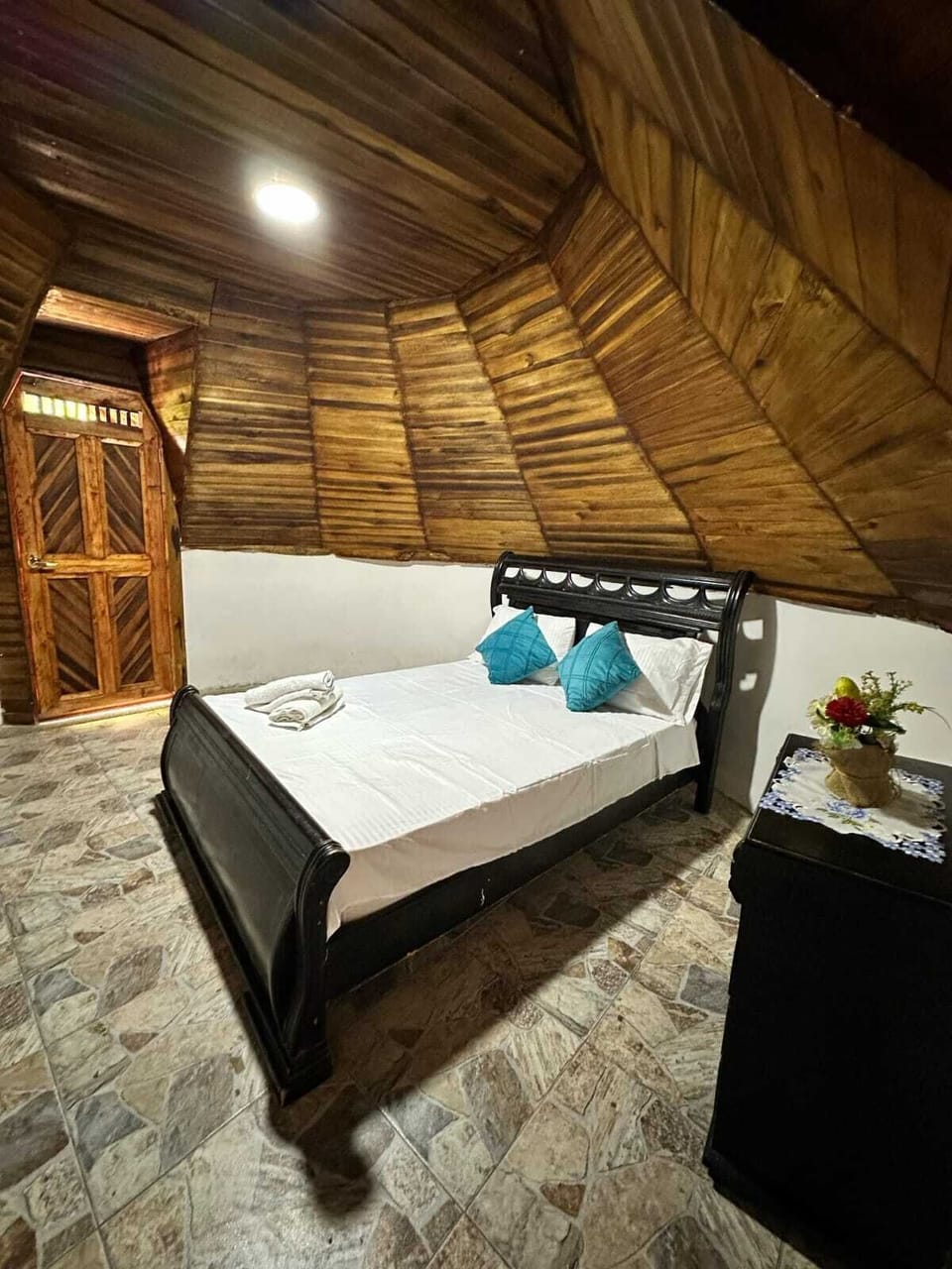 BOHIO CABIN | WiFi (free), bed sheets