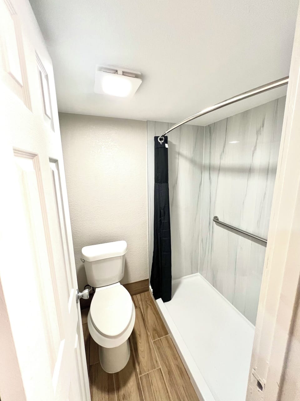 Shower, towels, soap, shampoo