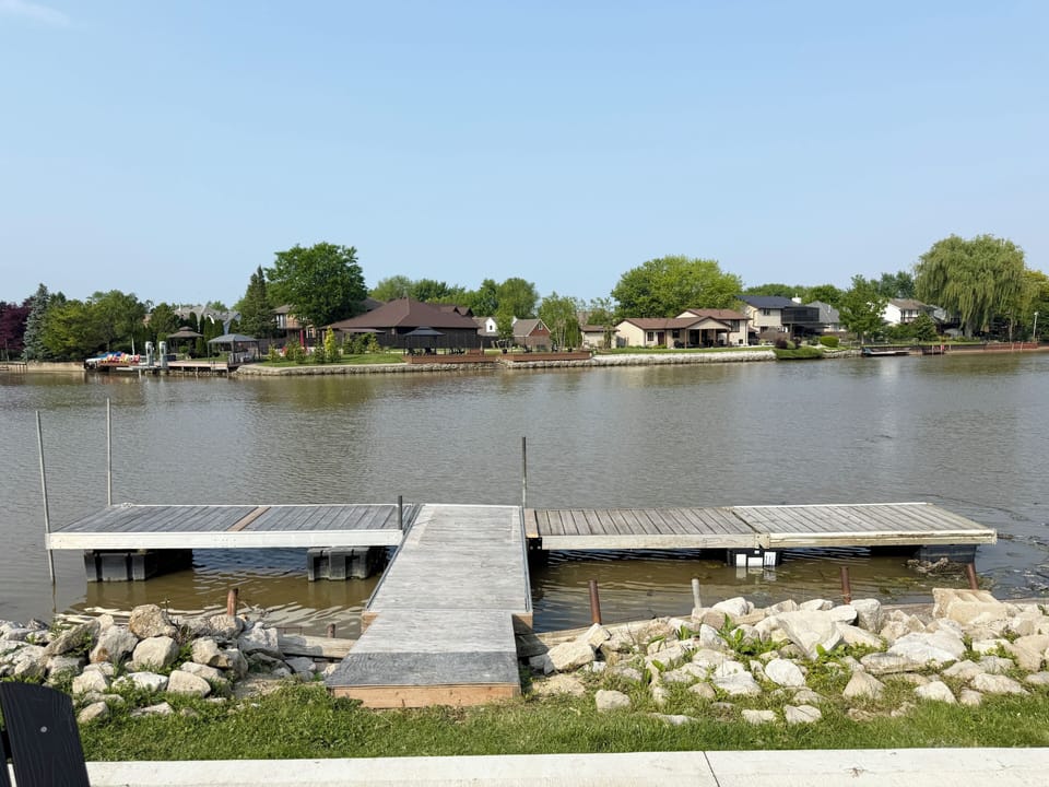 A dock is available for boat parking; please request 5permission in advance.