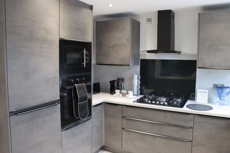 House | Private kitchen | Fridge, microwave, oven, stovetop
