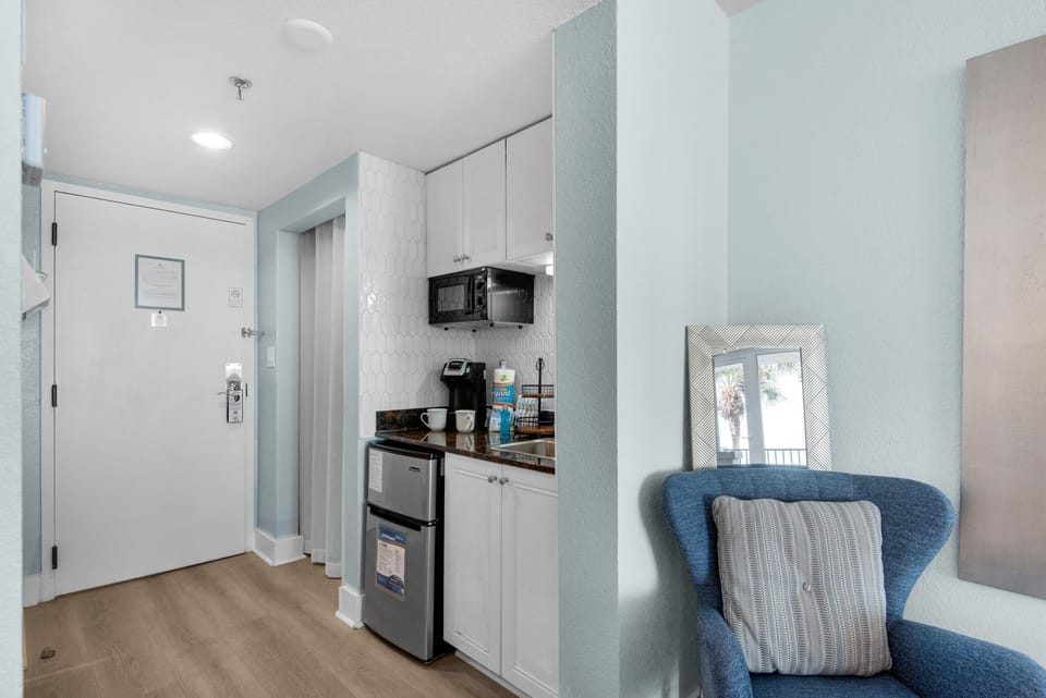 Condo, 1 Queen Bed with Sofa bed (Bayside at SanDestin 6282) | Interior