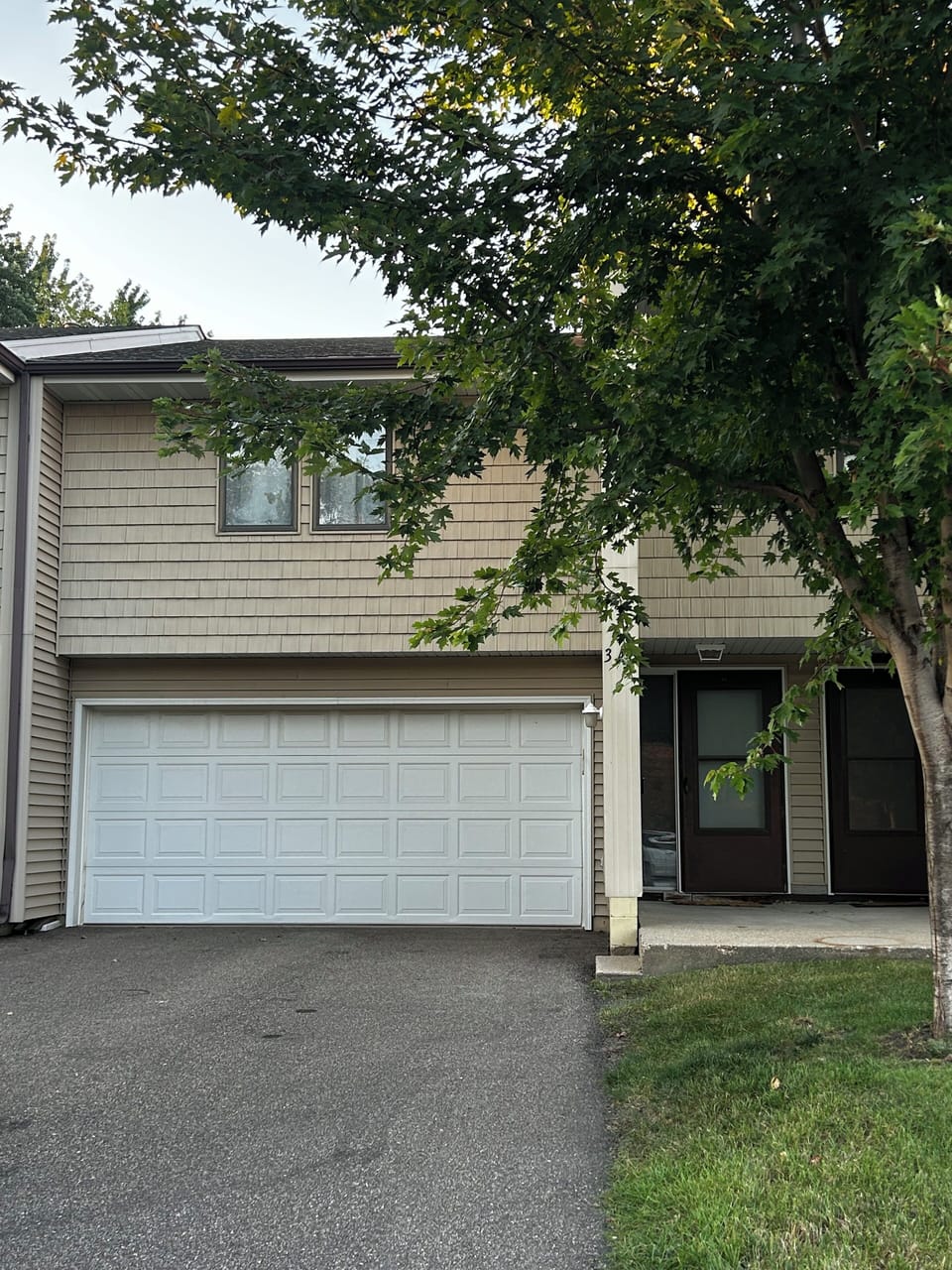 348 5th St - Waconia