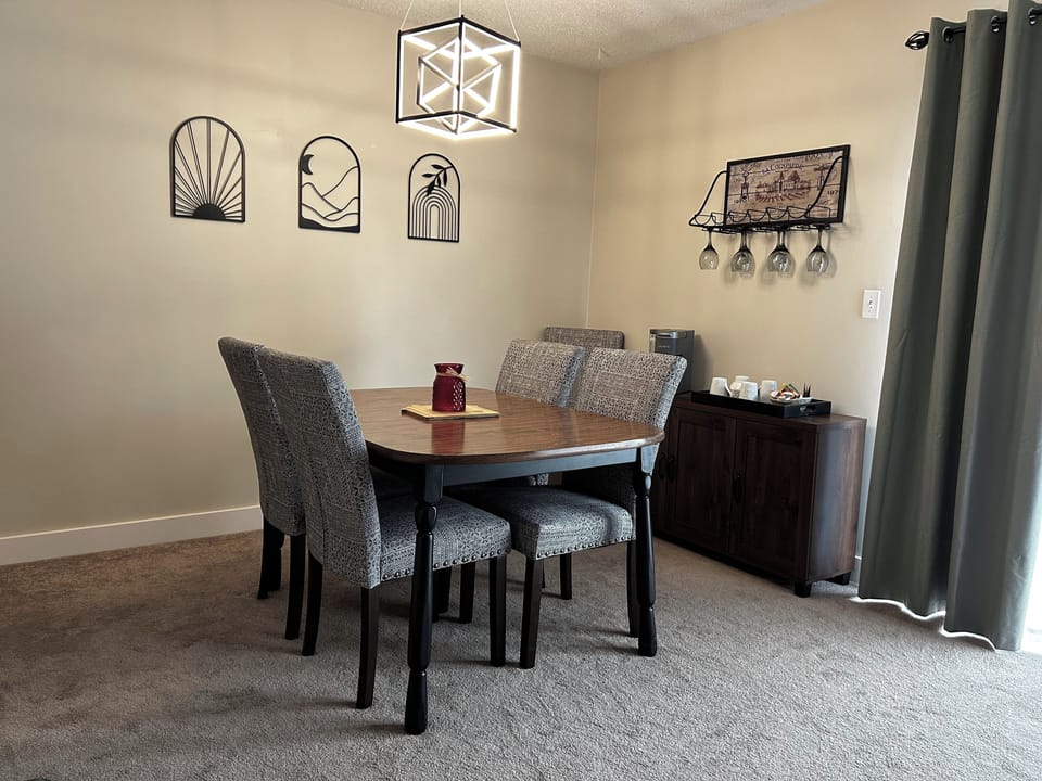 Dining can seat 6.  Huge Sliding Door lets in lots of natural light.