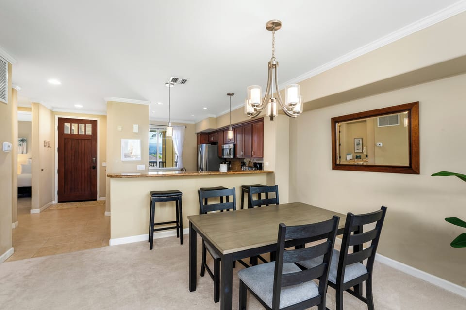 Comfortable Dining Area