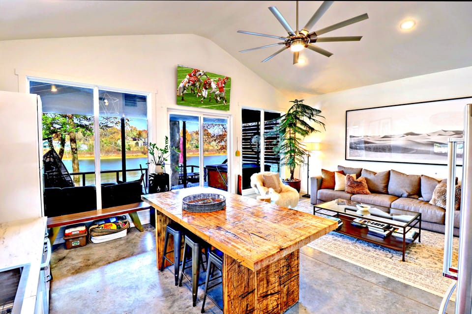 Kitchen island seats 6