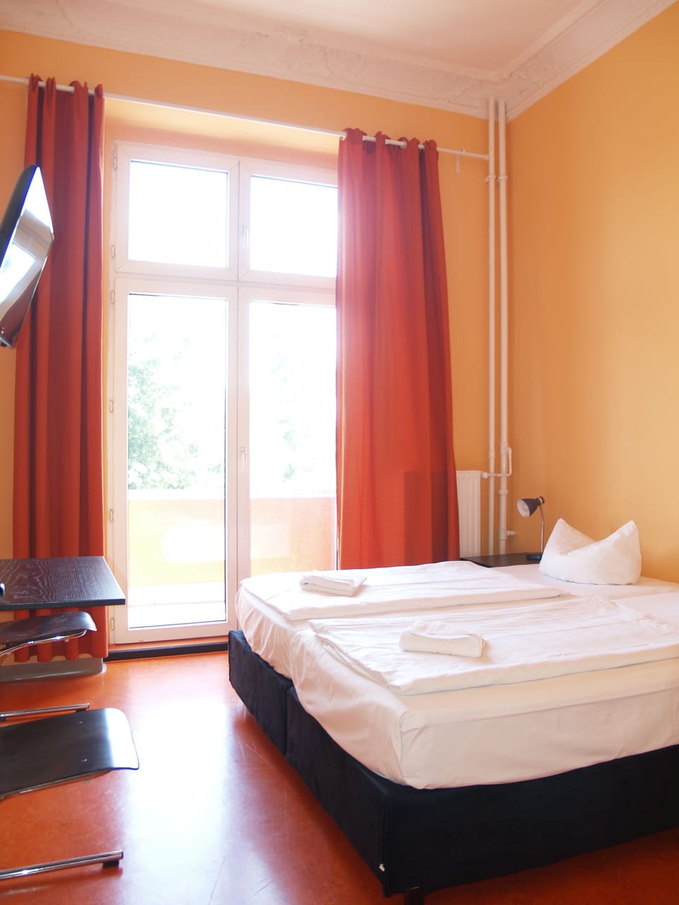 Double Room, Private Bathroom | Rollaway beds, free WiFi, bed sheets