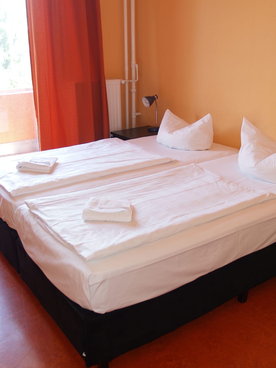 Double Room, Private Bathroom | Rollaway beds, free WiFi, bed sheets